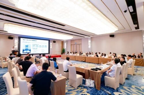 Technical sessions connected test methods and laboratory practice with consistent carpet quality control. Technical sessions connected test methods and laboratory practice with consistent carpet quality control.